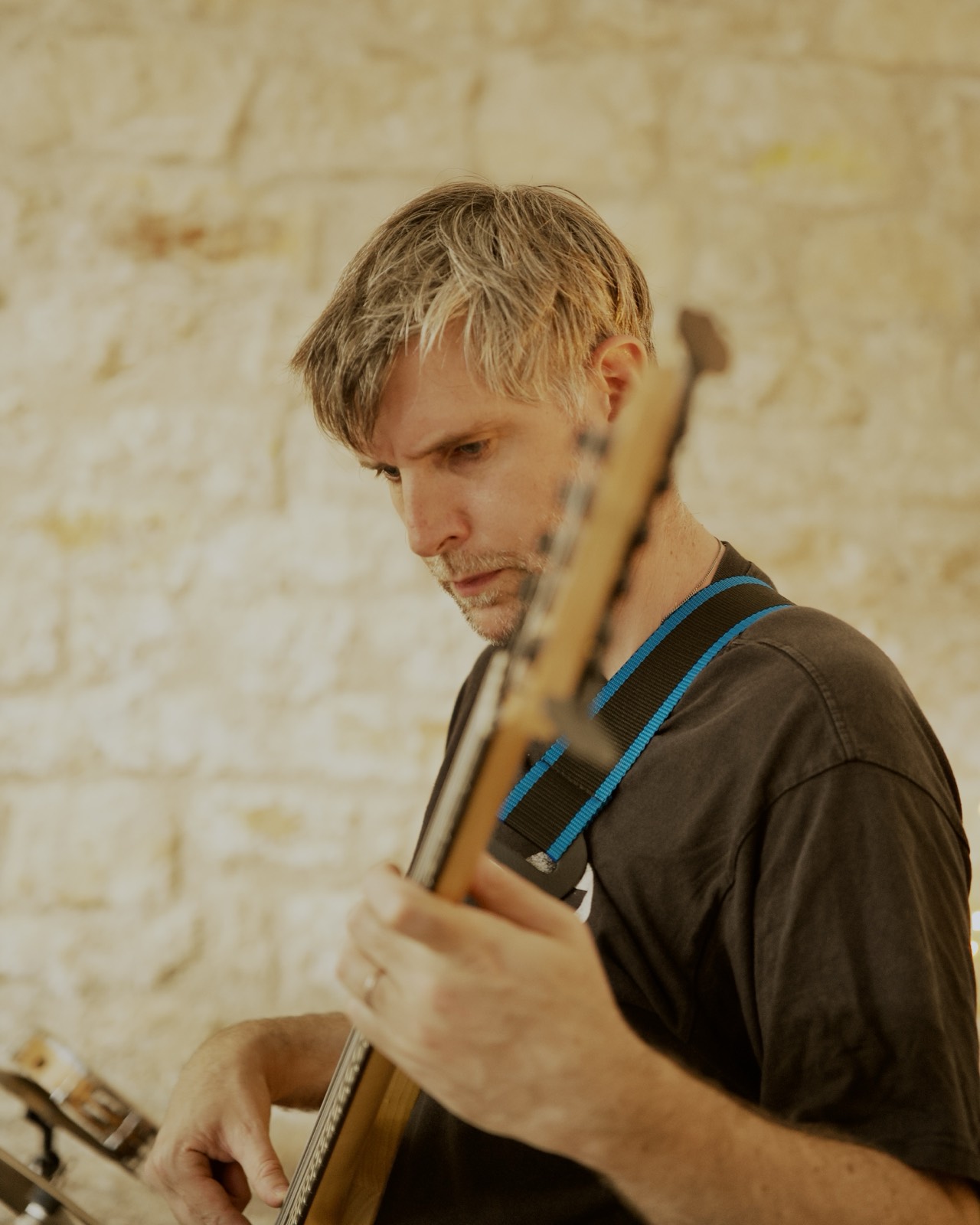 Thomas Hugenel — Basse